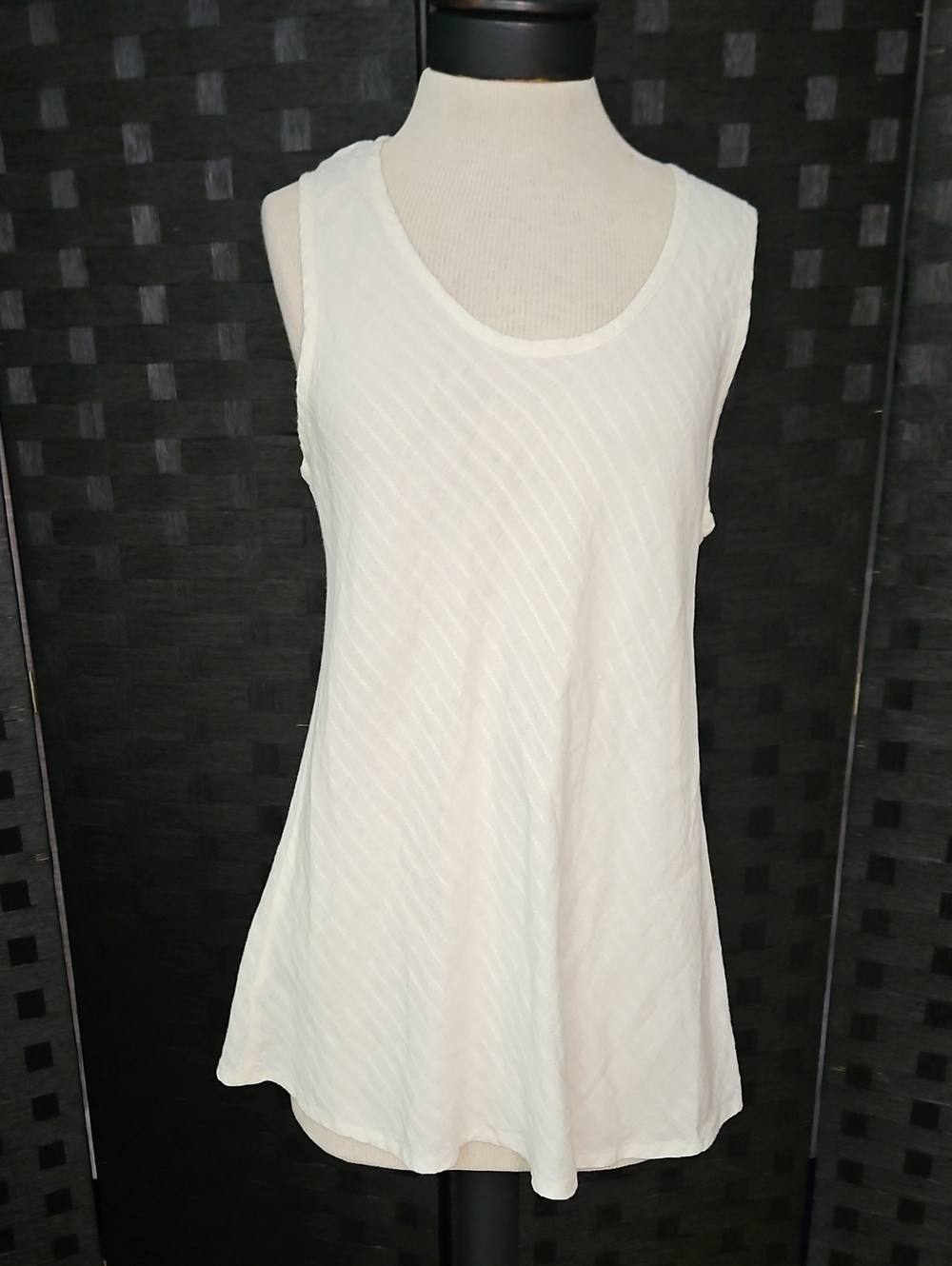 Flax Ivory 100% Linen Scoop Neck Sleeveless Tank Size Medium